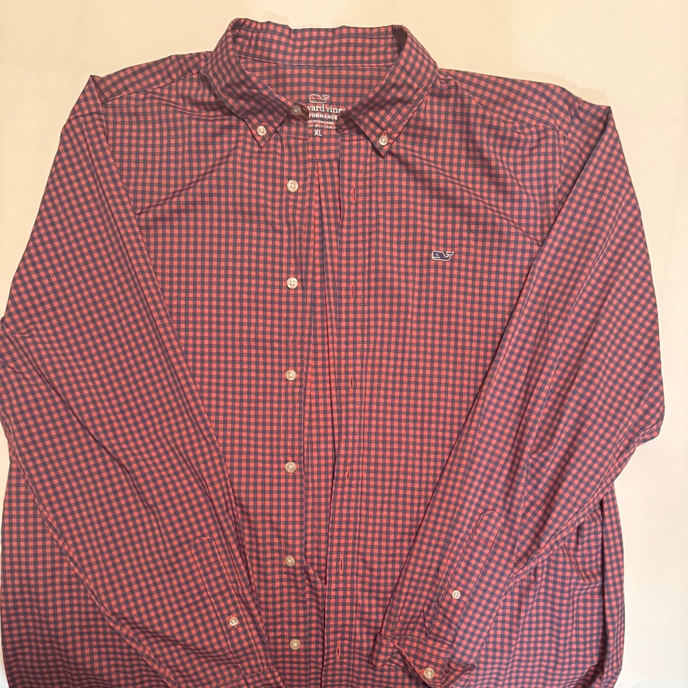 Vineyard Vines Performance